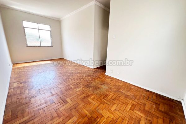 OPORTUNIDADE! Apartamento 02 Quarto em Brás de Pina próximo ao comércio